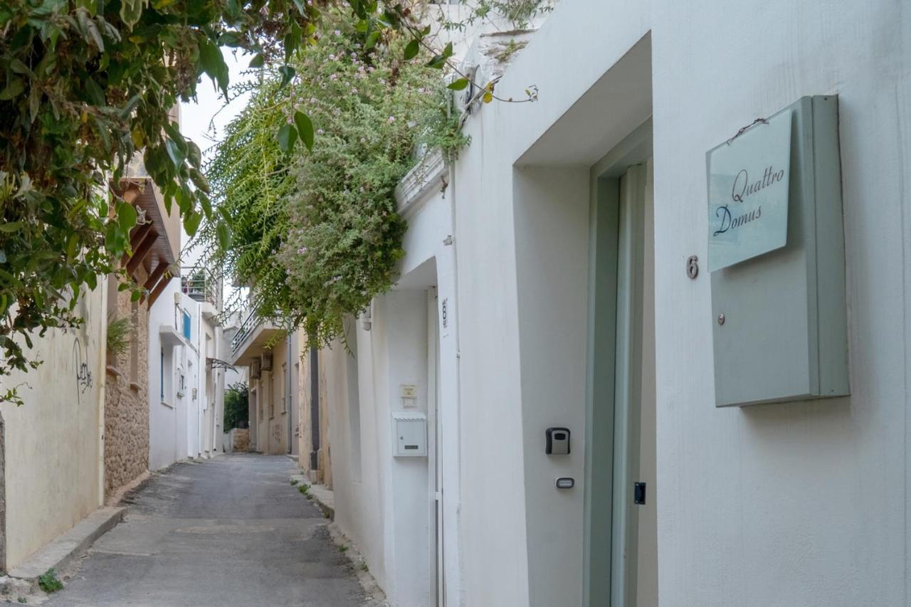 شقة Quattro Domus 4-Historical Townhouse كاندية المظهر الخارجي الصورة